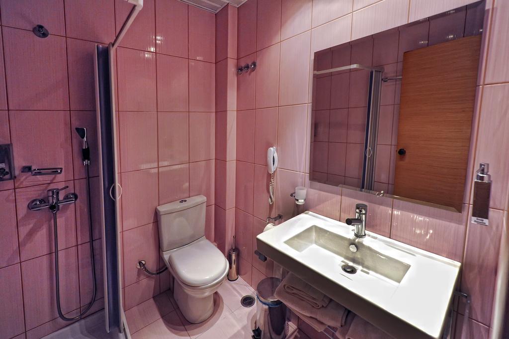Haikos Hotel Kalamata Room photo