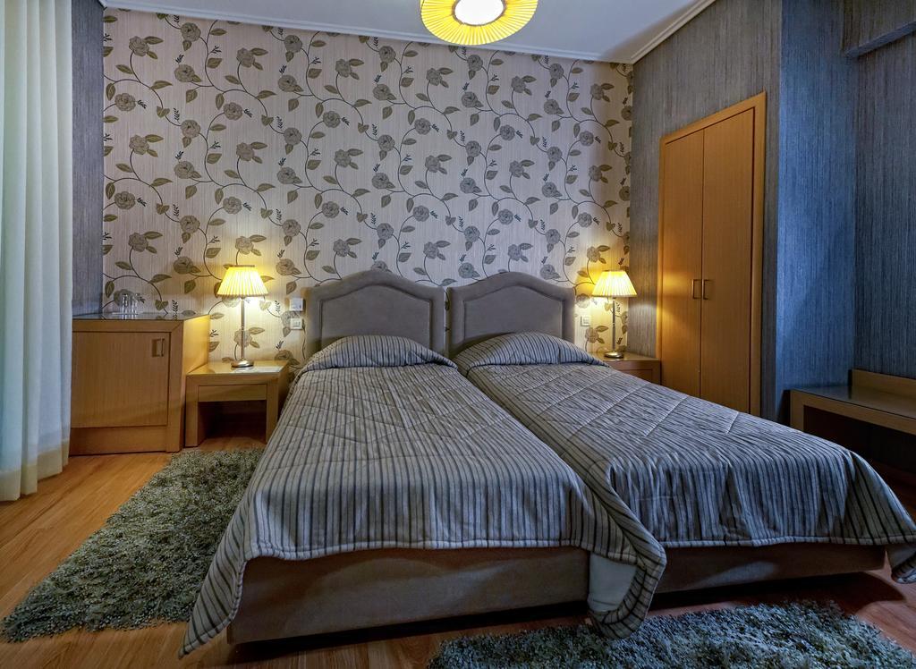 Haikos Hotel Kalamata Room photo