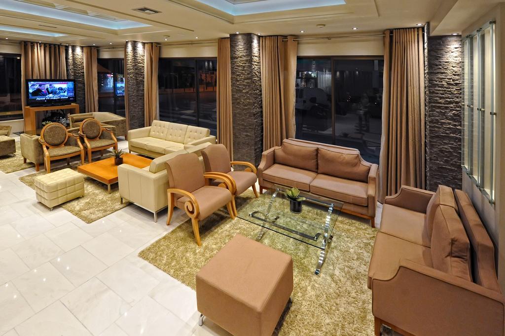 Haikos Hotel Kalamata Exterior photo